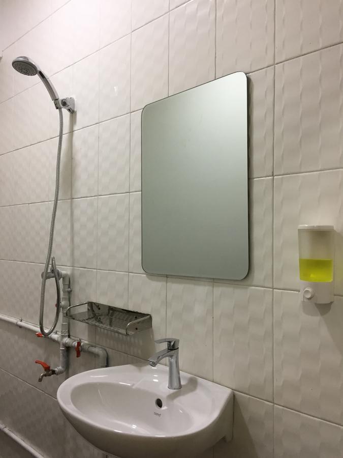 Celia Hostel Mandalaj Zewnętrze zdjęcie