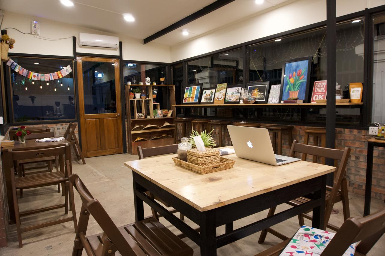 Celia Hostel Mandalaj Zewnętrze zdjęcie
