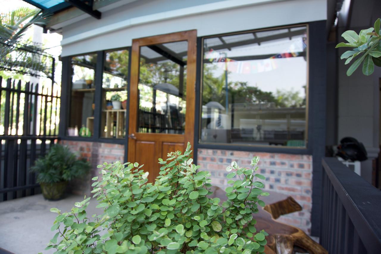 Celia Hostel Mandalaj Zewnętrze zdjęcie