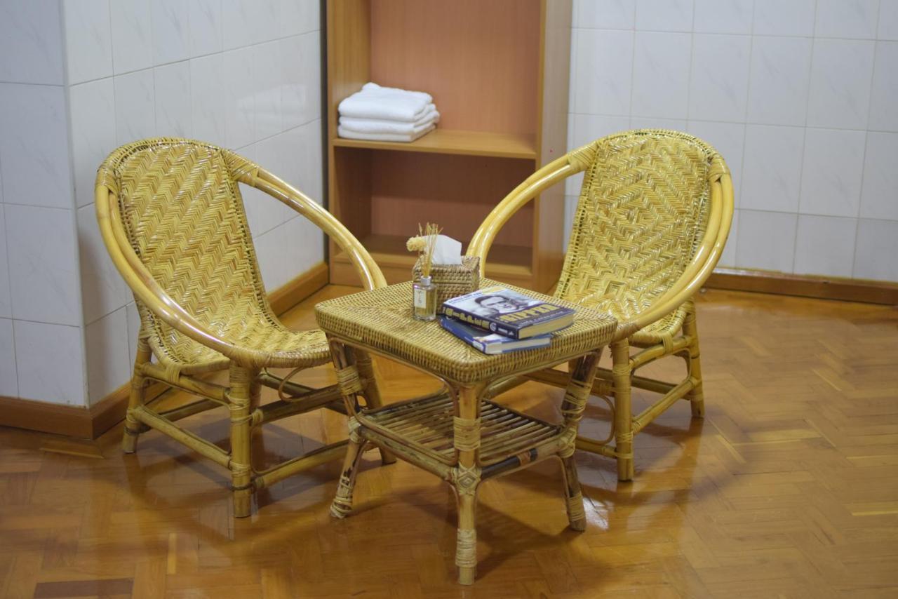 Celia Hostel Mandalaj Zewnętrze zdjęcie