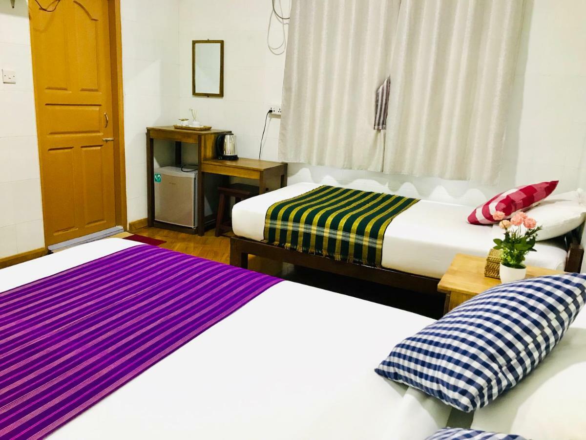 Celia Hostel Mandalaj Zewnętrze zdjęcie