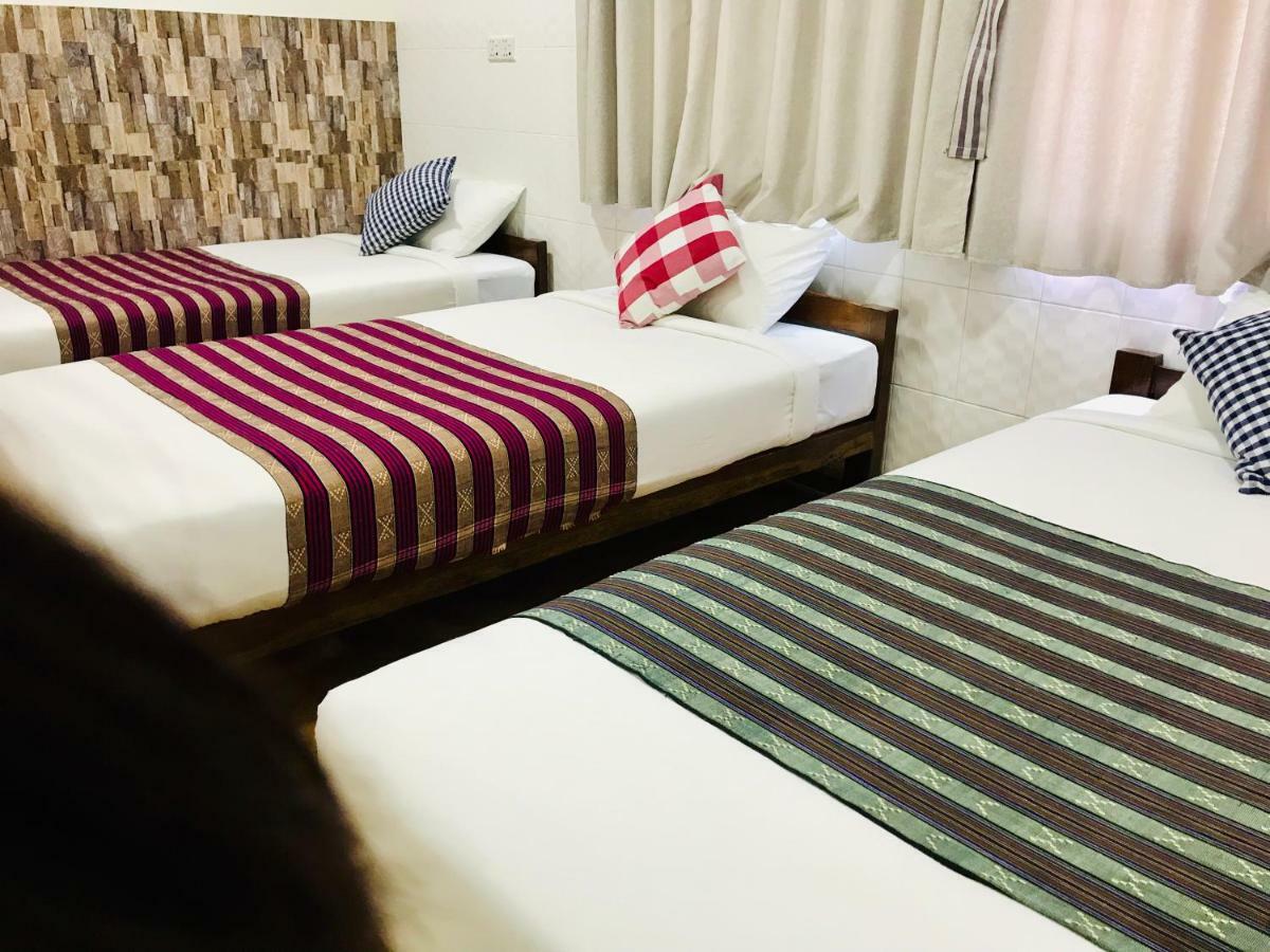 Celia Hostel Mandalaj Zewnętrze zdjęcie