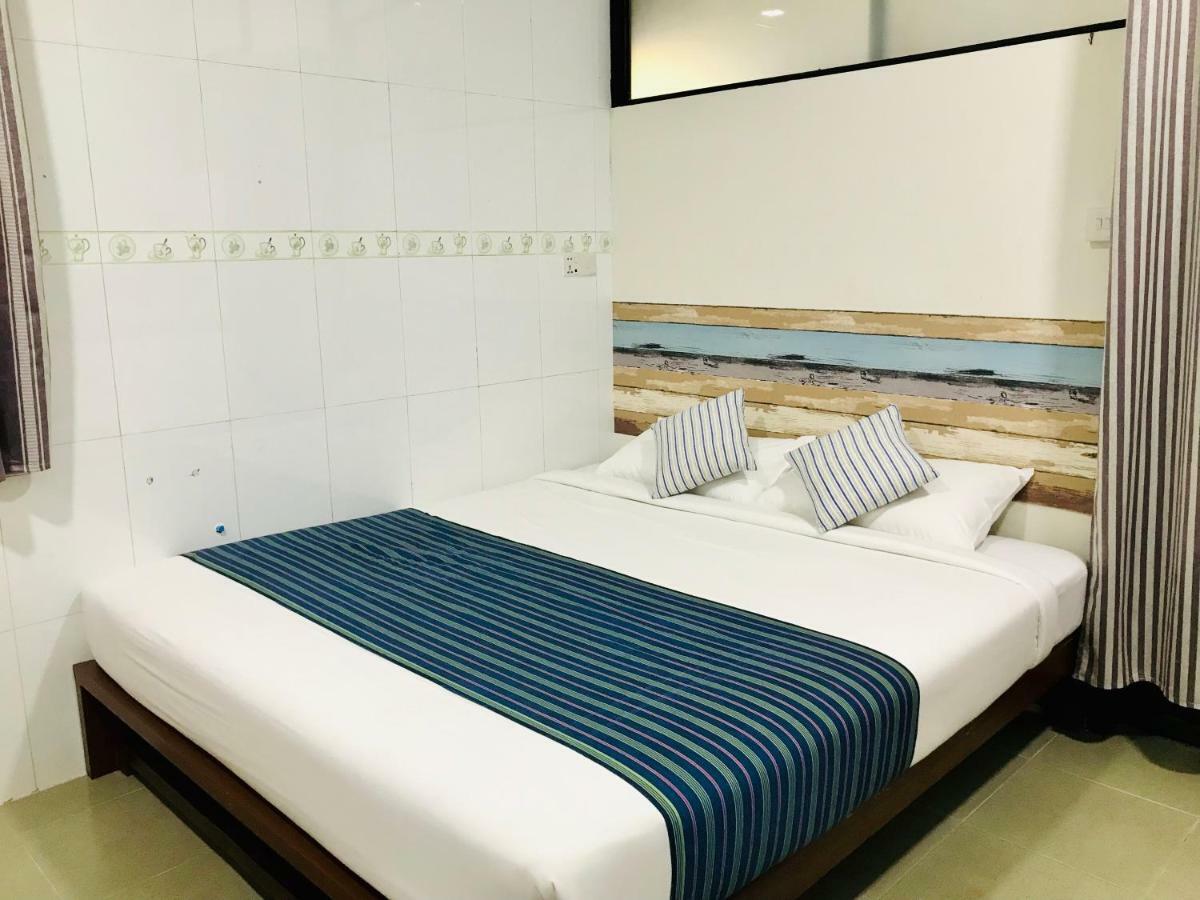 Celia Hostel Mandalaj Zewnętrze zdjęcie
