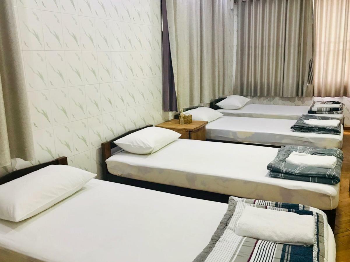 Celia Hostel Mandalaj Zewnętrze zdjęcie